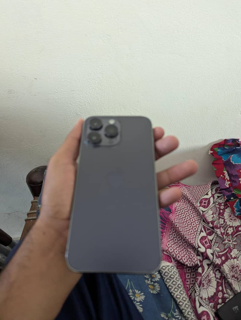 Apple iPhone 14 Pro Max 5
