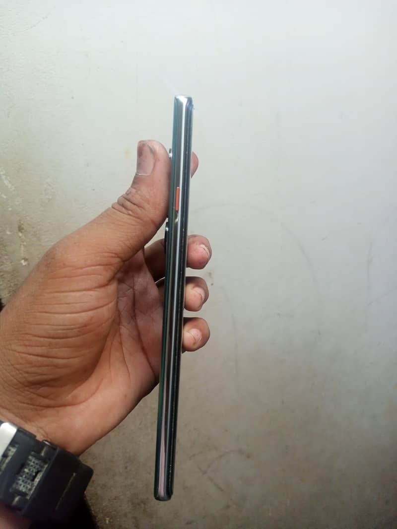 Tecno CAMON 40 Pro 2