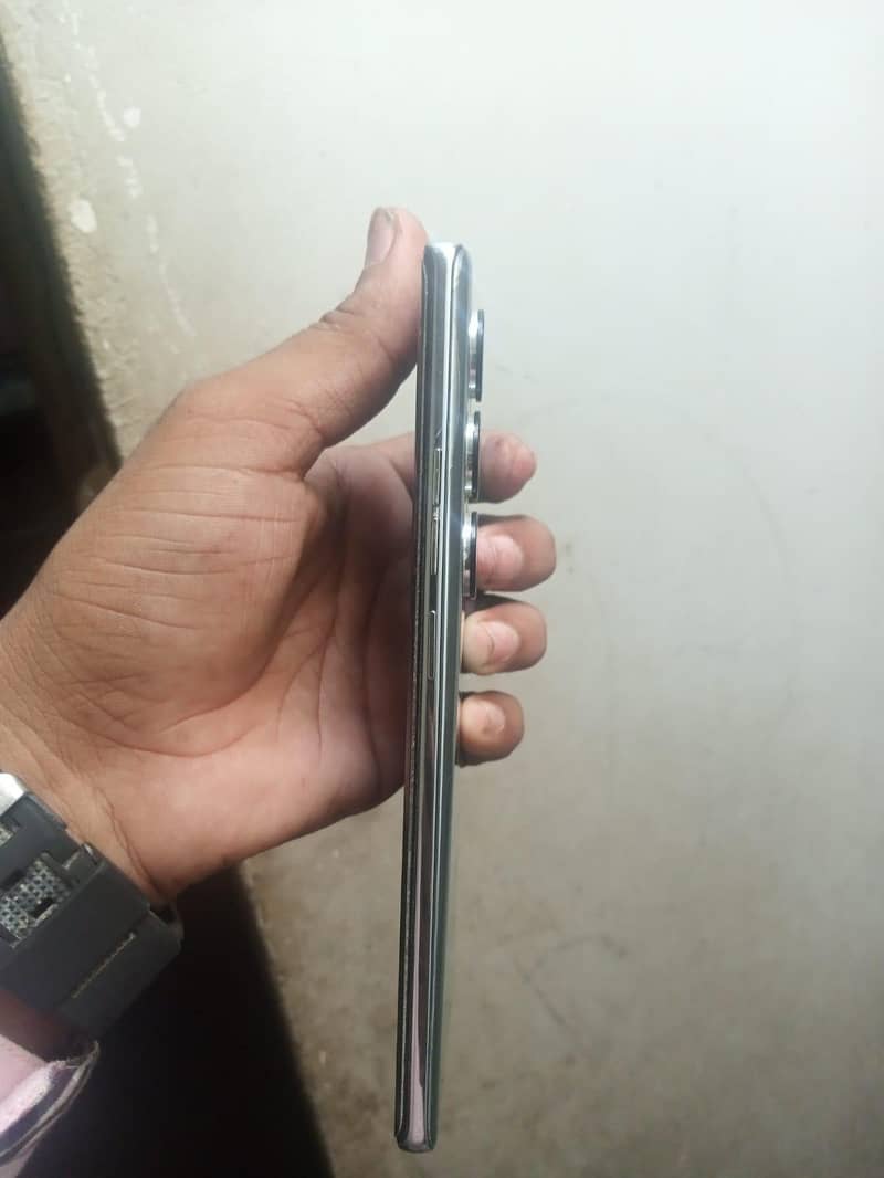 Tecno CAMON 40 Pro 5