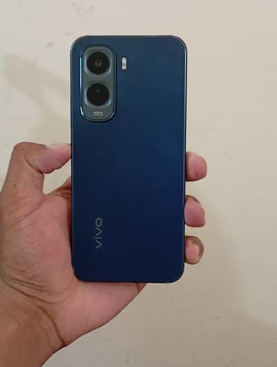Vivo y500