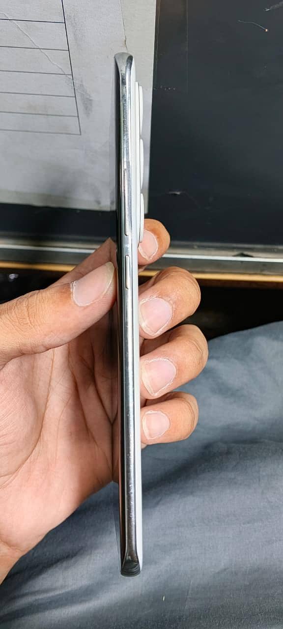 Tecno Spark 40pro+ 0