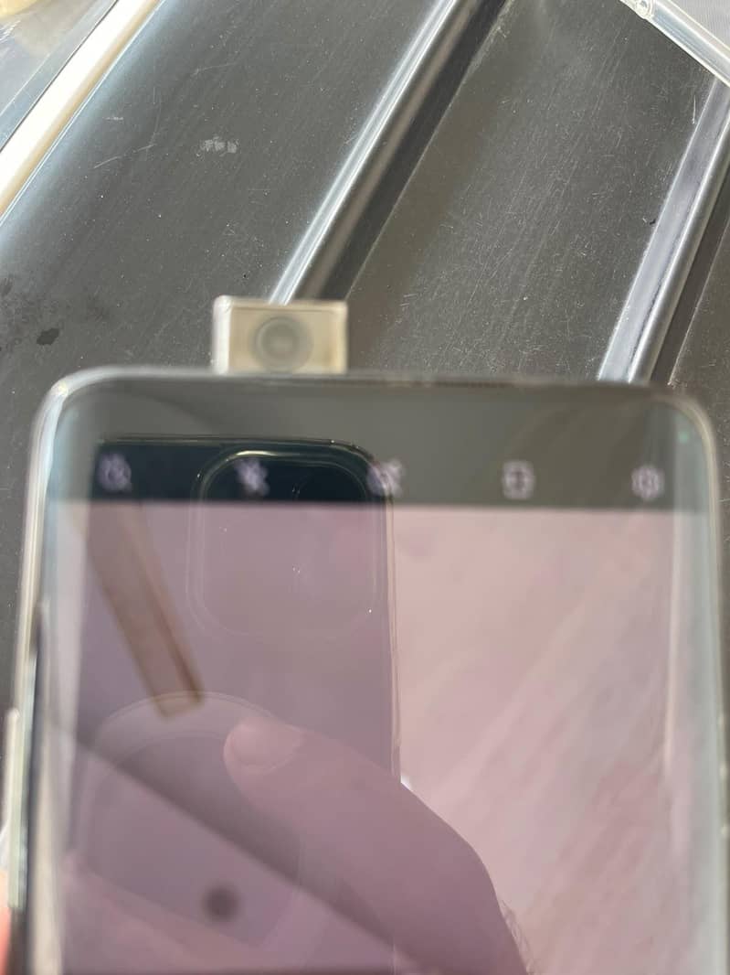 One Plus 7 Pro 6