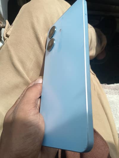 Realme Note 60