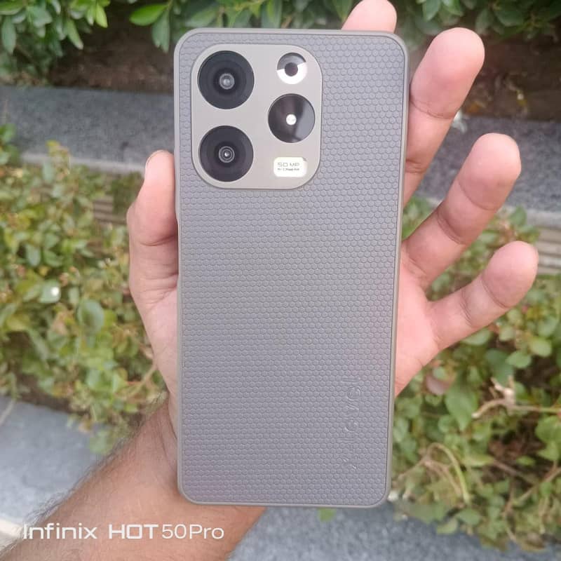 Tecno Spark 10 Pro 0