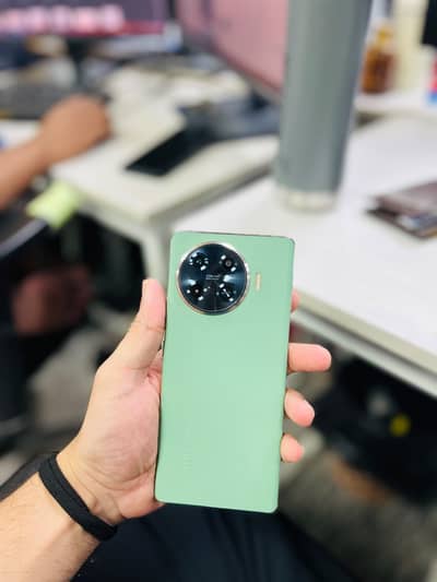 Tecno Spark 20 Pro Plus