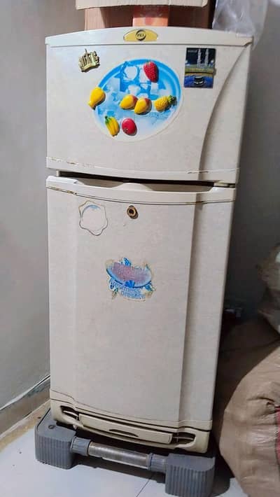 Pel Refrigerator for Sale – Excellent Cooling – Good Condition