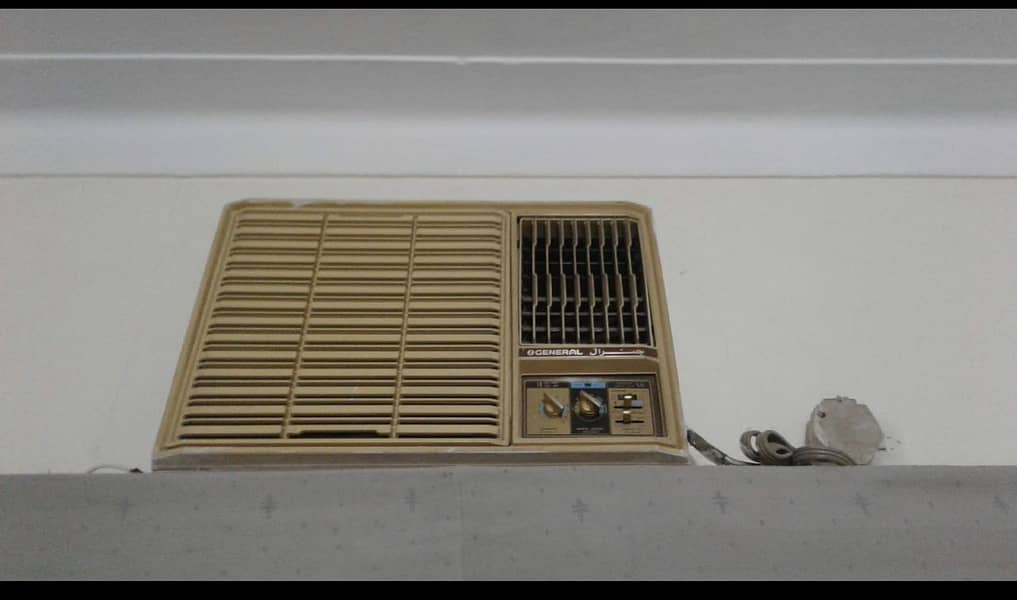 General window Ac 0