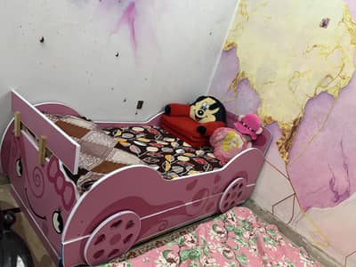 Kids bed for sale