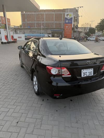Toyota Corolla Altis 2011