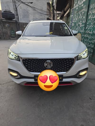 MG HS 2021