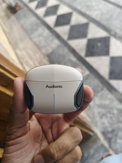 Audionic Battlebud Prime