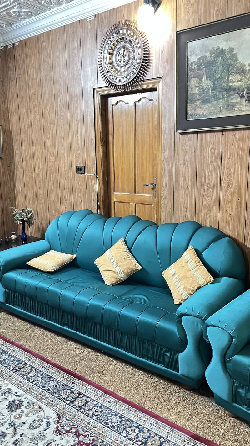 5 seater sofa 0