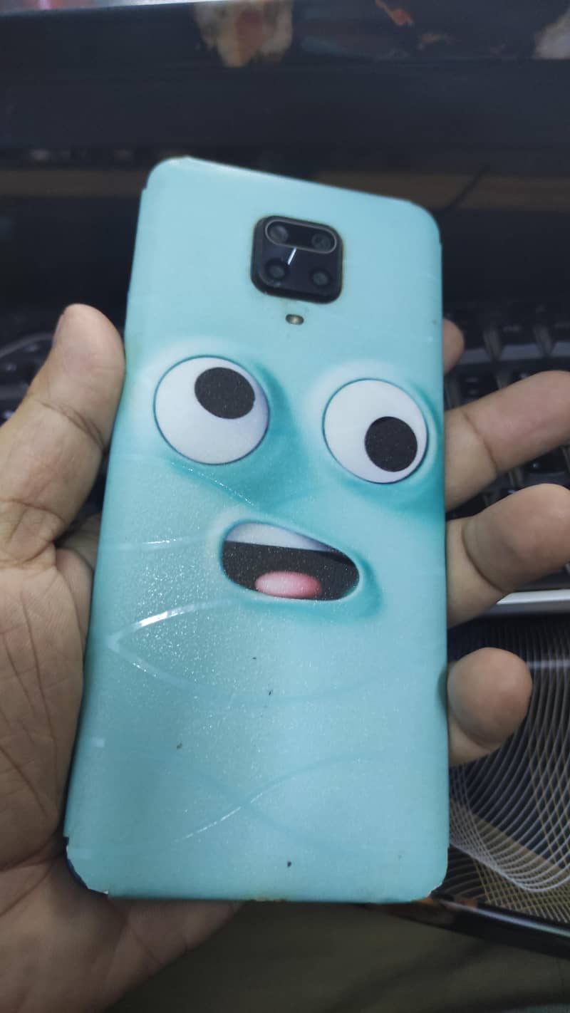Xiaomi Redmi Note 9S 1