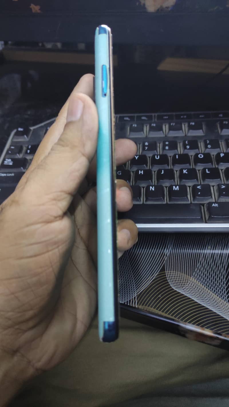 Xiaomi Redmi Note 9S 5