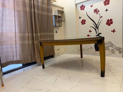 06 seater wooden Dining table excellent condition