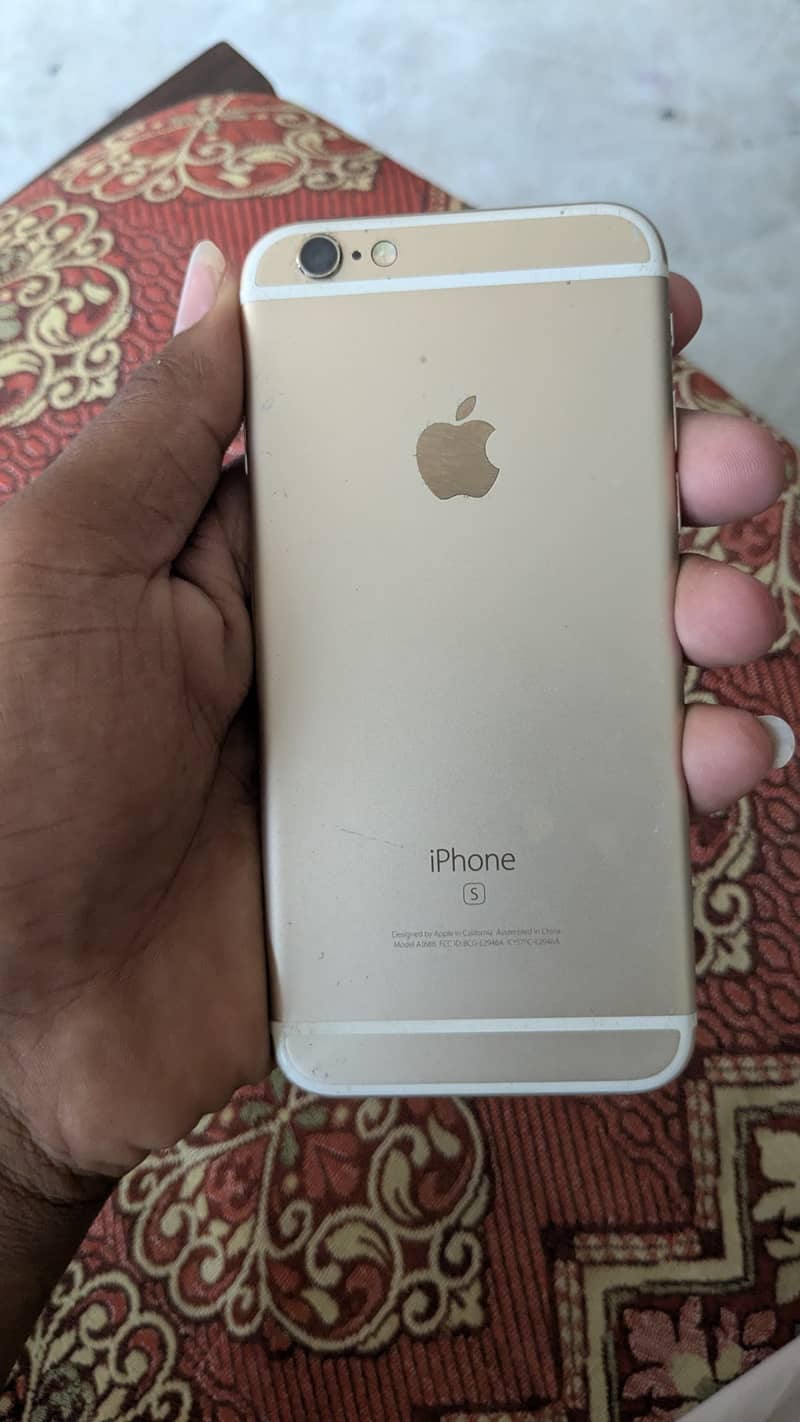 Apple iPhone 6S 3