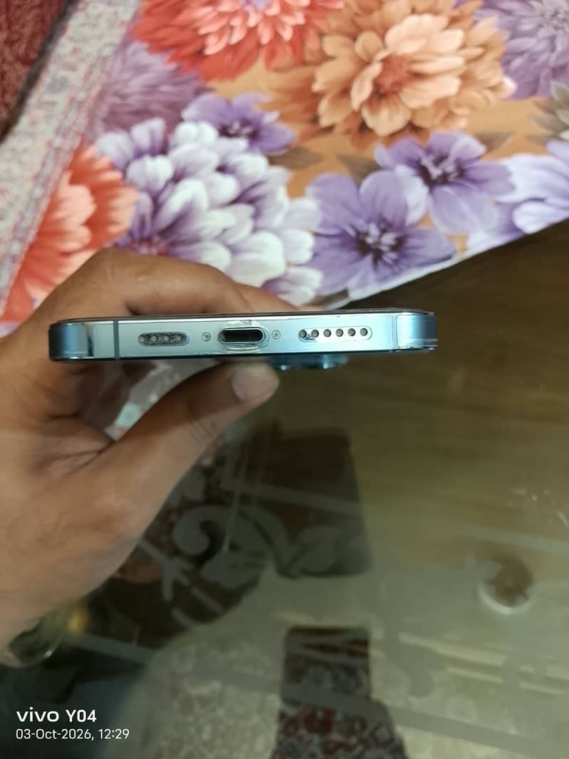 Apple iPhone 13 Pro max 5