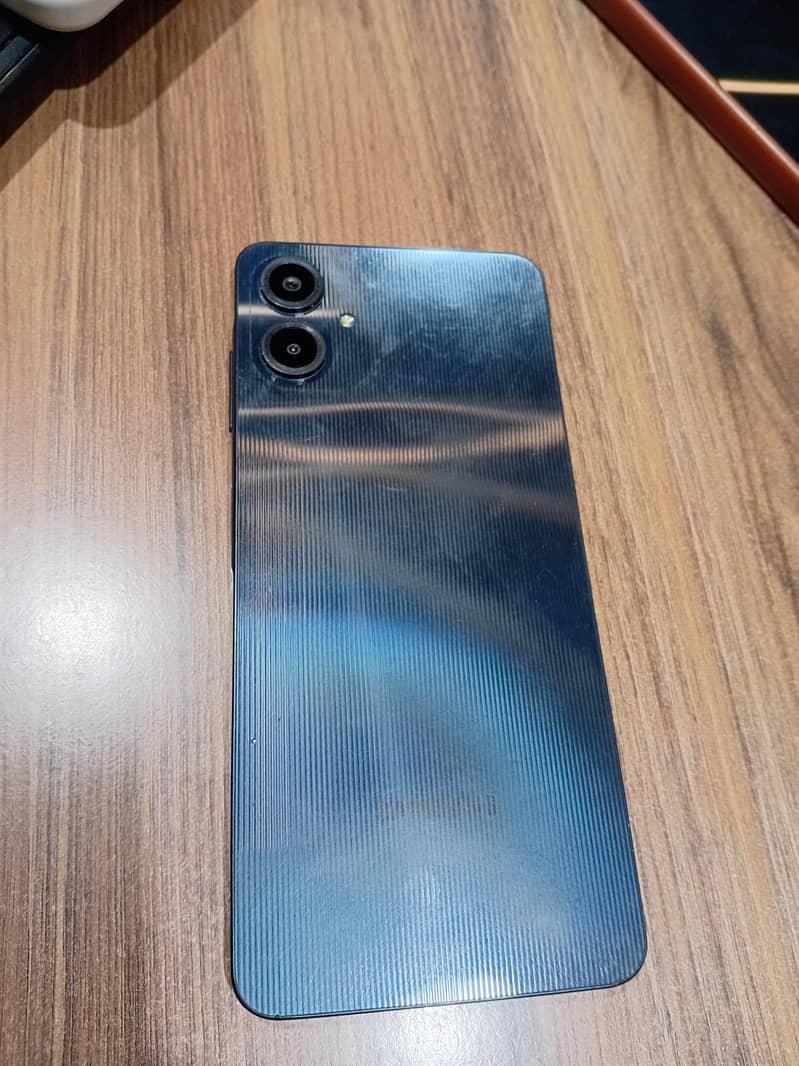 Samsung A14 1