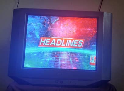 Sony Trinitron 21" CRT TV (KV-AW212M80) | Great for Dramas, News, Game