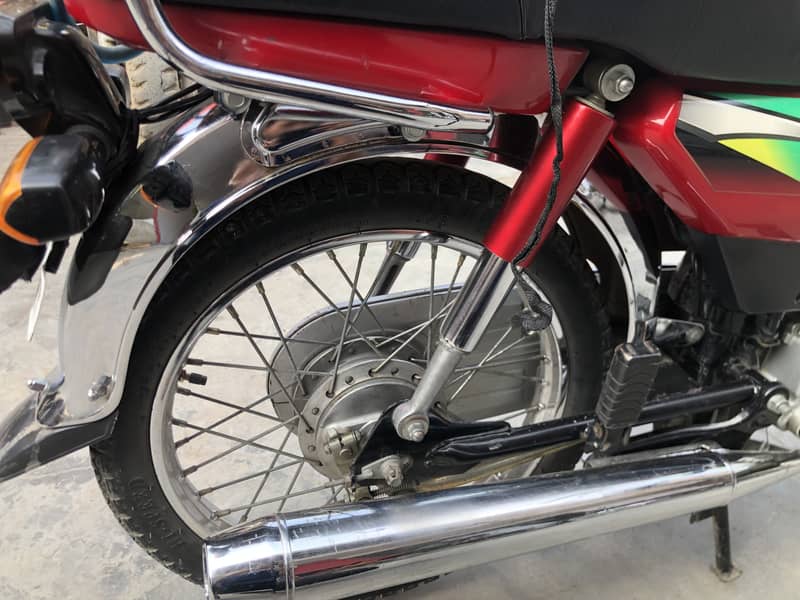 Honda CD 70 8