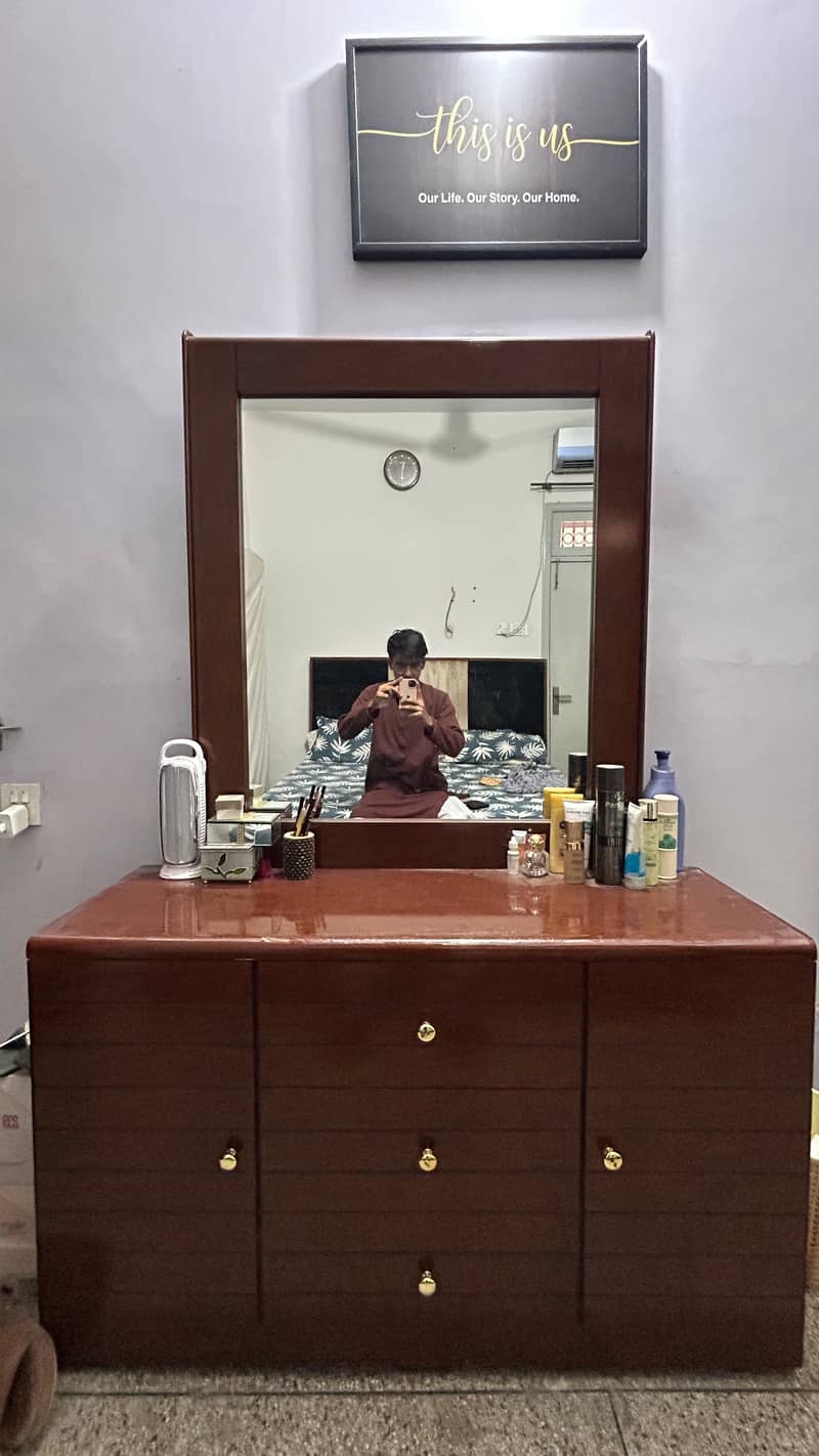 Dressing Table (prestige Condition) 0