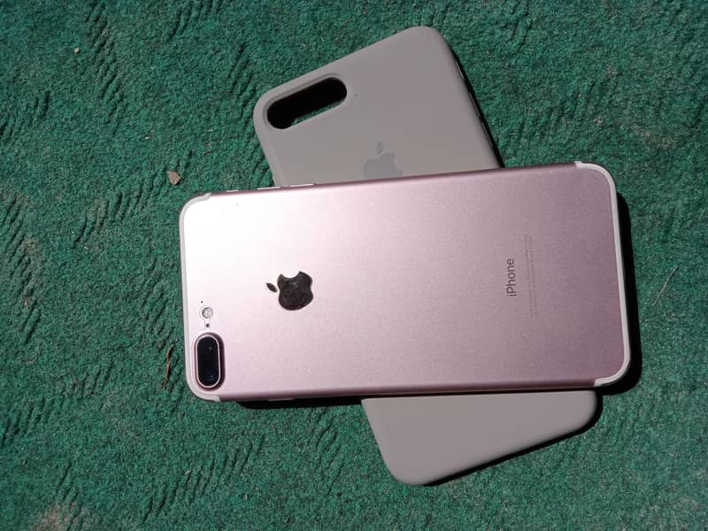 Apple iPhone 7 Plus 128Gb pta aproved 1