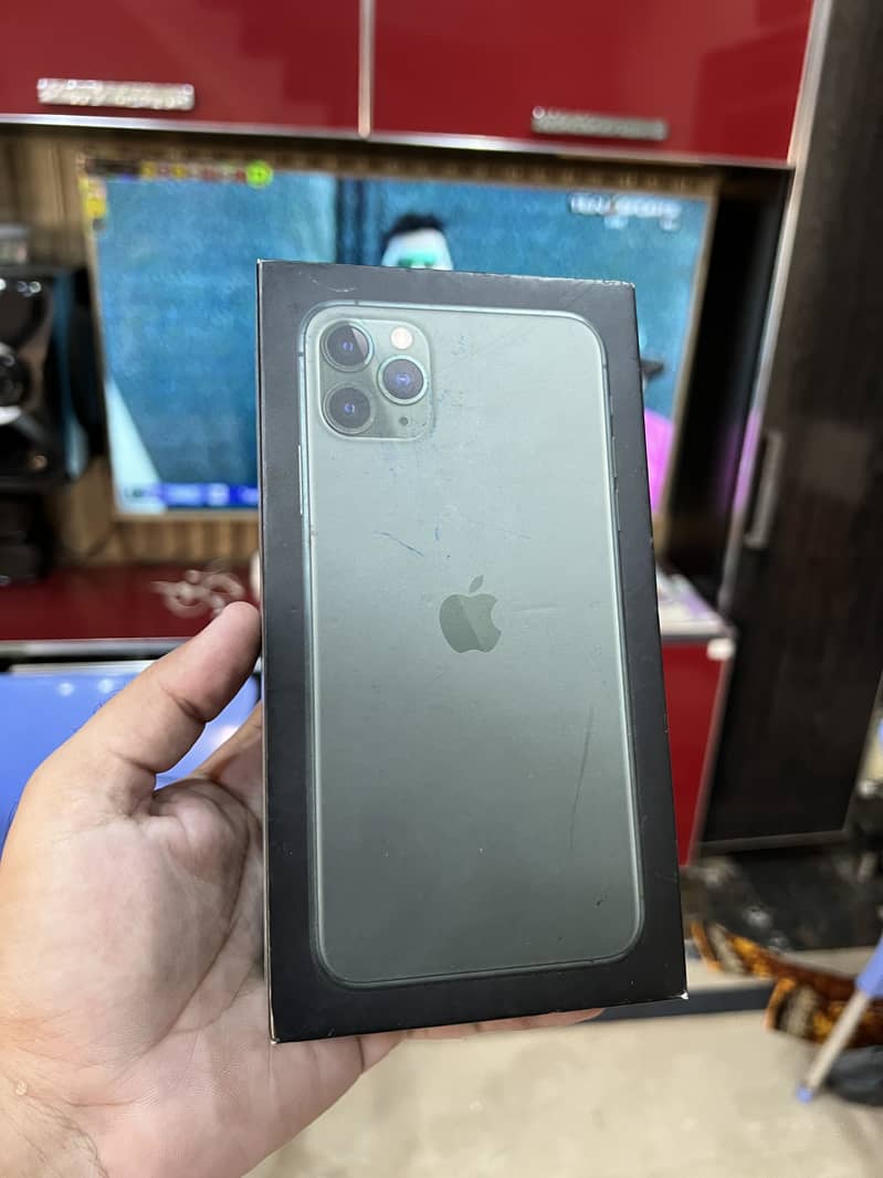 Apple iPhone 11 Pro Max 5