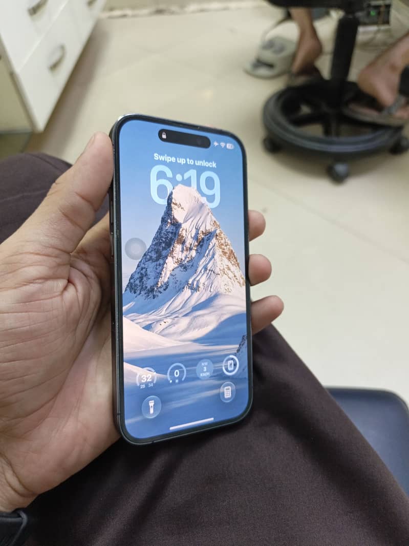 iPhone 14 Pro FU 1
