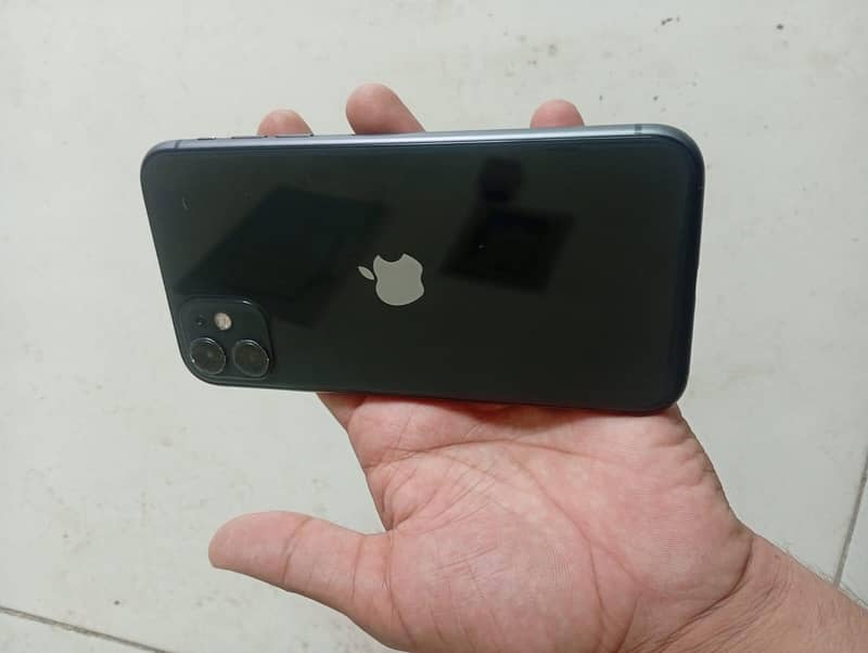Apple iPhone 11 6