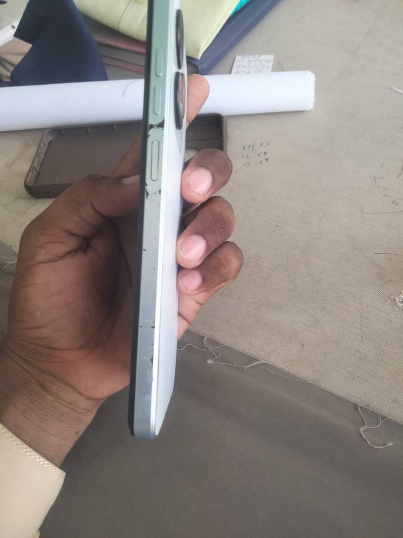 Tecno Spark 20C 4