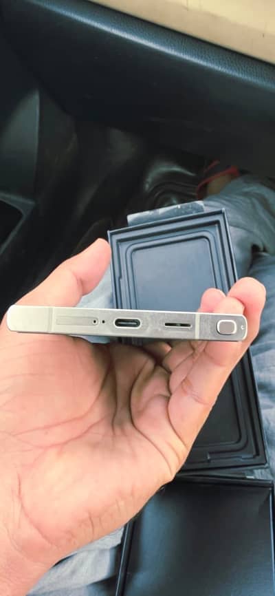 Samsung Mobile S24 Ultra