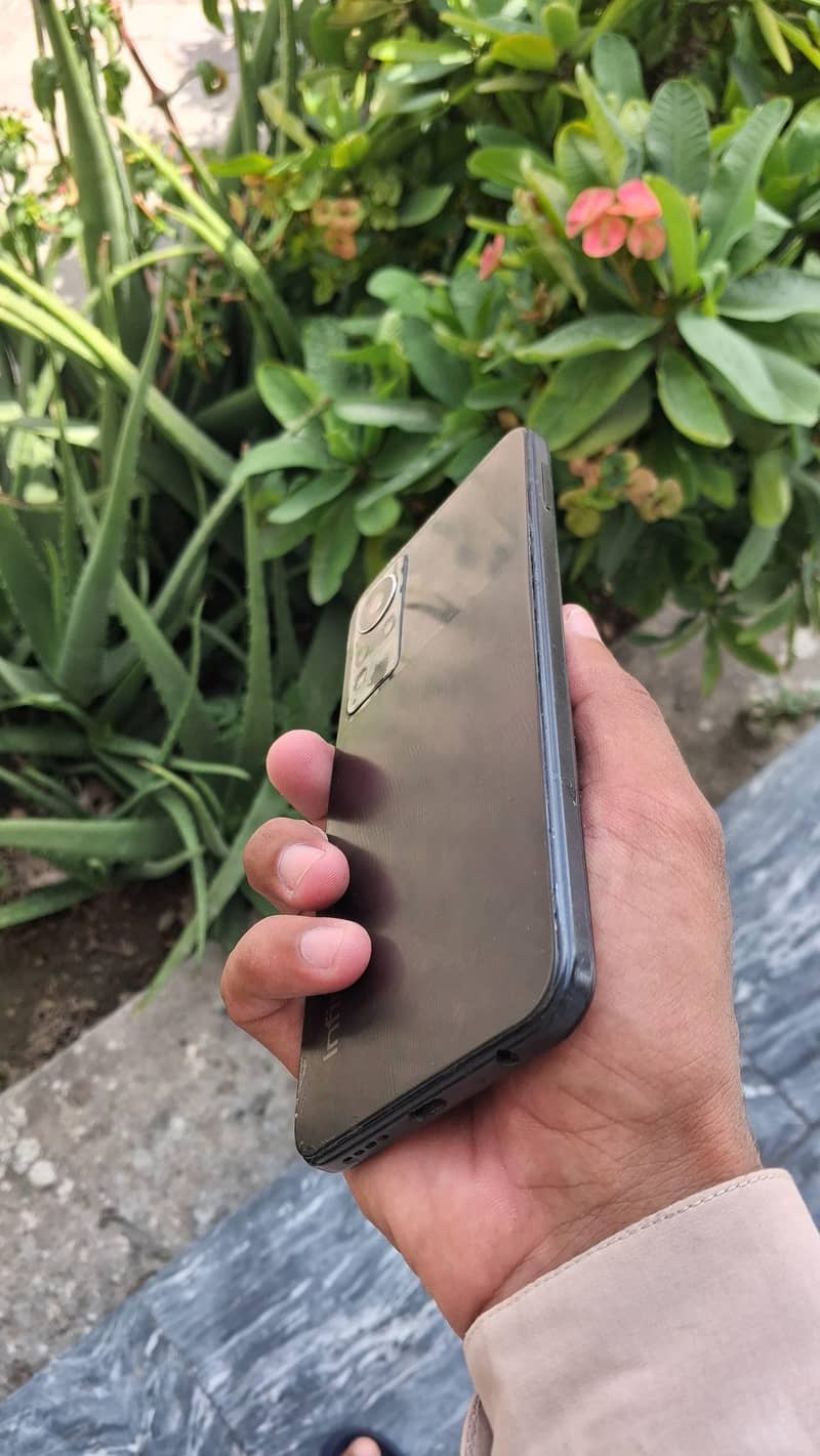 Infinix Note 12 4