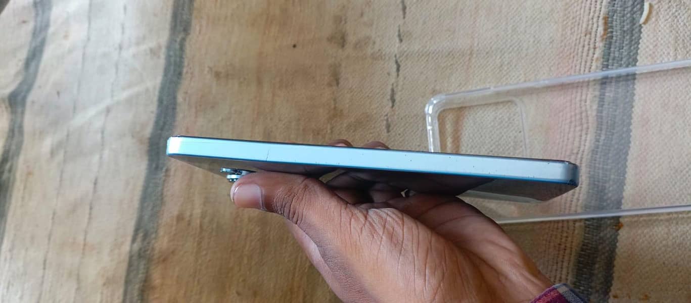 Xiaomi Redmi Note 13 4
