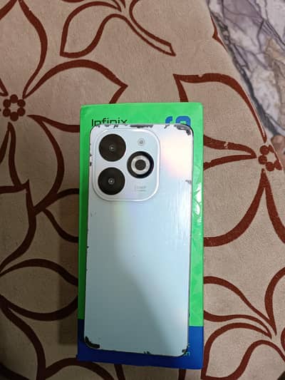 Infinix Smart 8 Pro