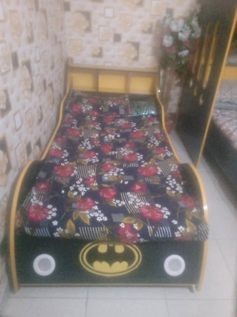 kids bed 1