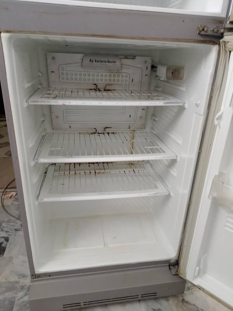 PEL Refrigerator 7