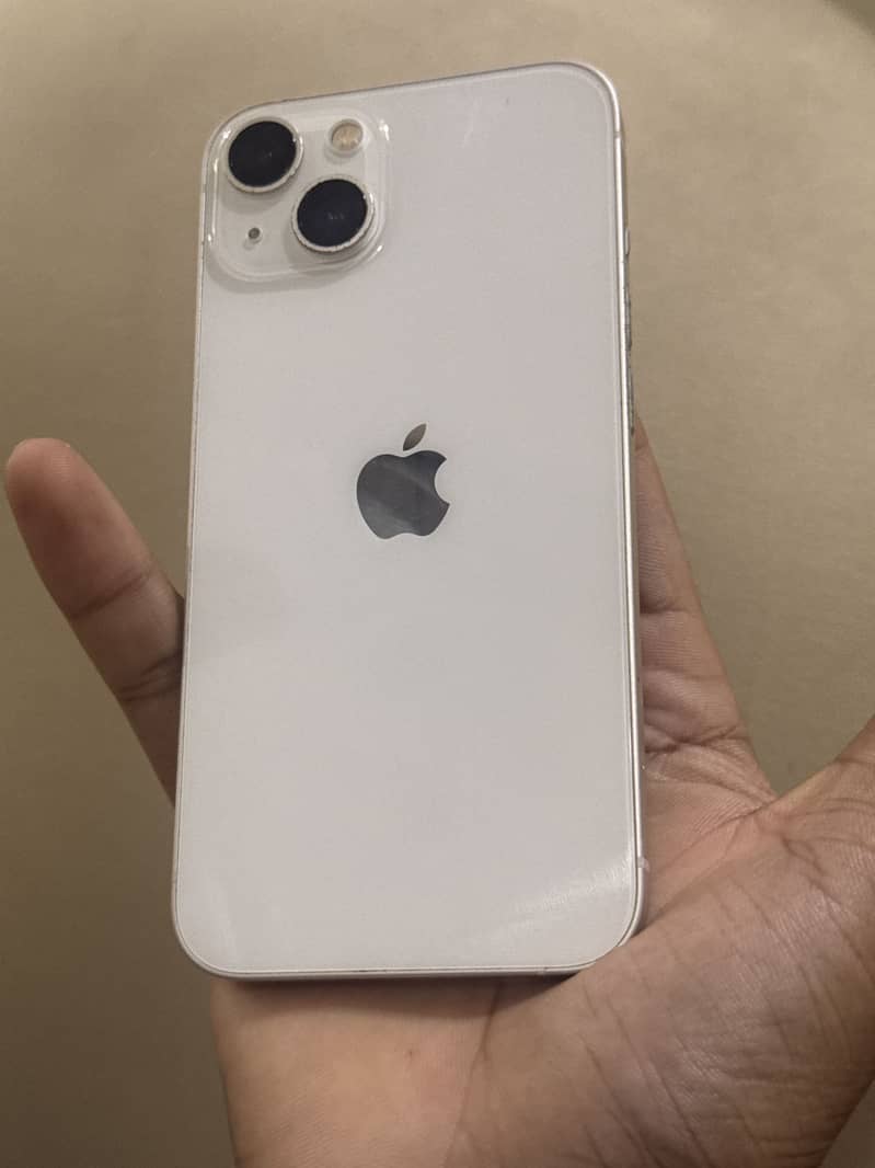 Apple iPhone 13 0