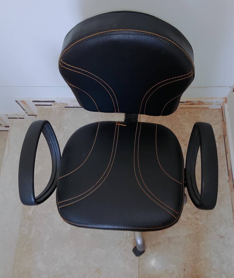 Computer Chair 1