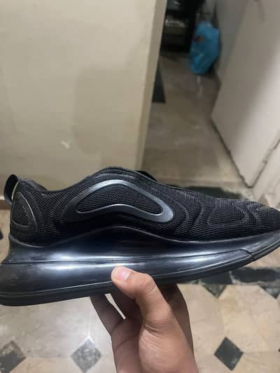 Black nike shoes