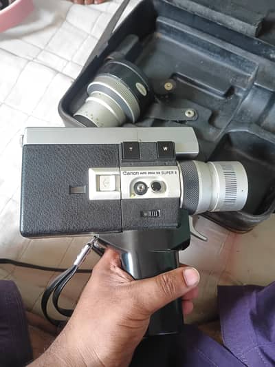 Canon Auto Zoom 518 SUPER 8
