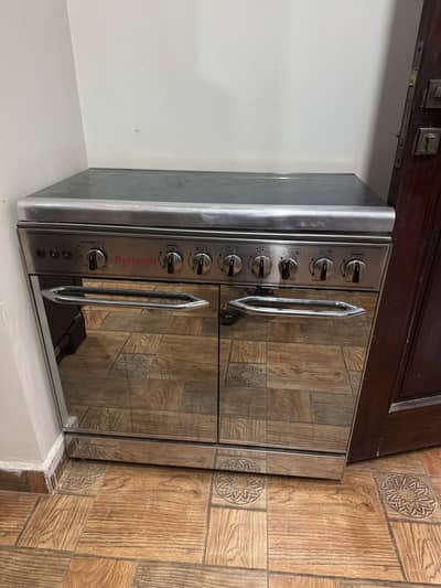 National Gas Cooking Range + Oven | Excellent Condition
