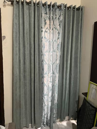 Curtains : Slate blue - grey ( or steel blue )
