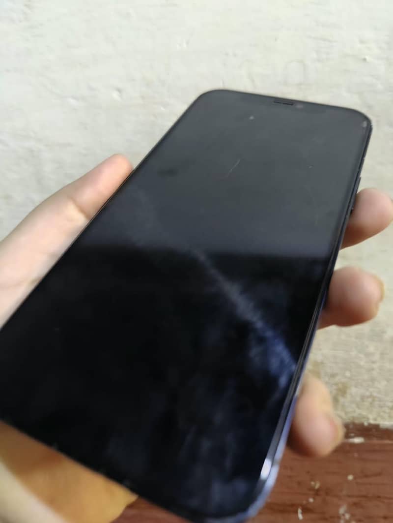 Apple iPhone 12 13