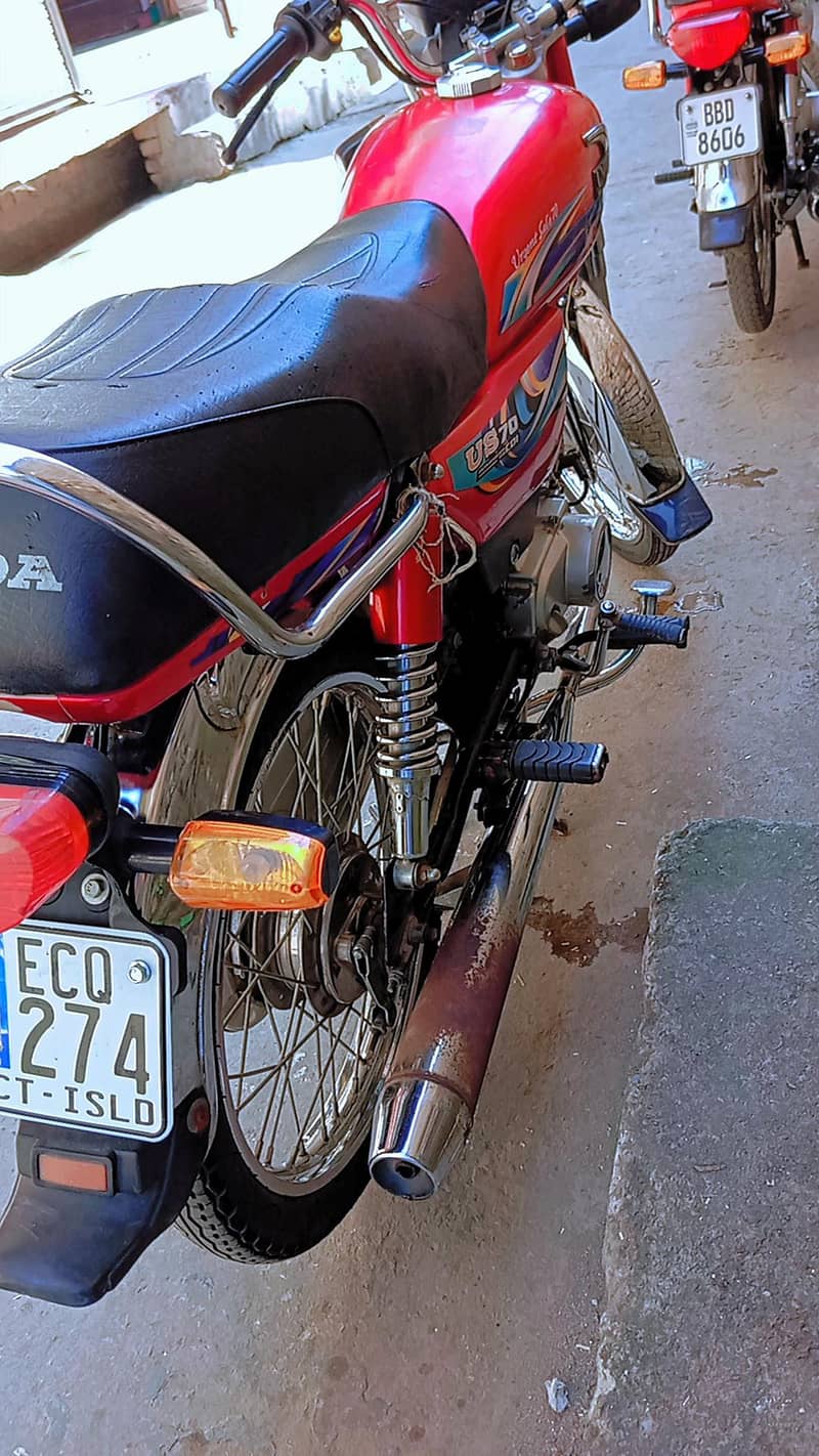 United 70cc 0