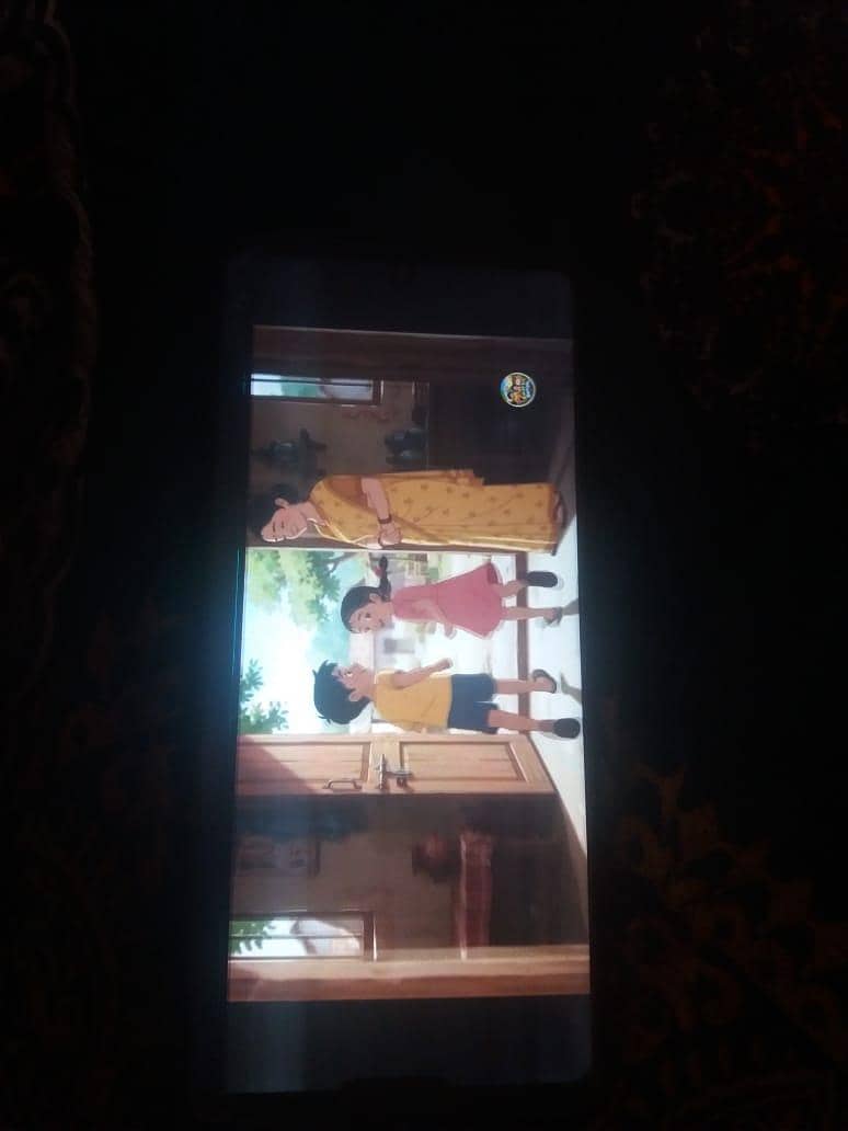 Sharp Aquos R5G 1