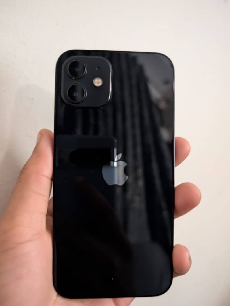Apple iPhone 12 5