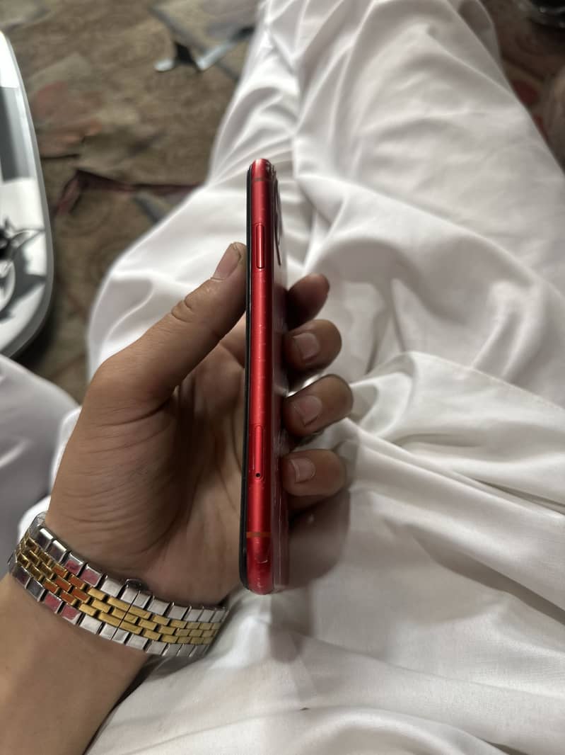 Apple iPhone 11 6