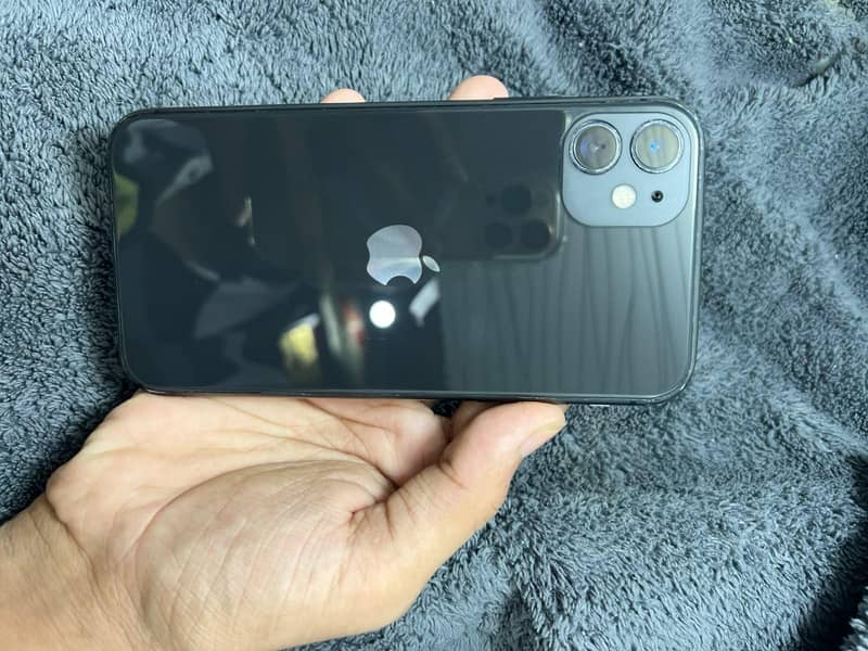 Apple iPhone 11 1