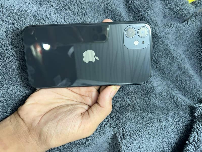 Apple iPhone 11 6