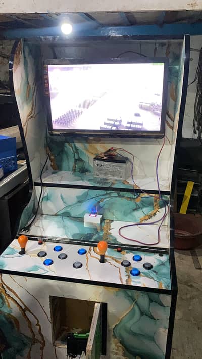 Arcade games/ video games